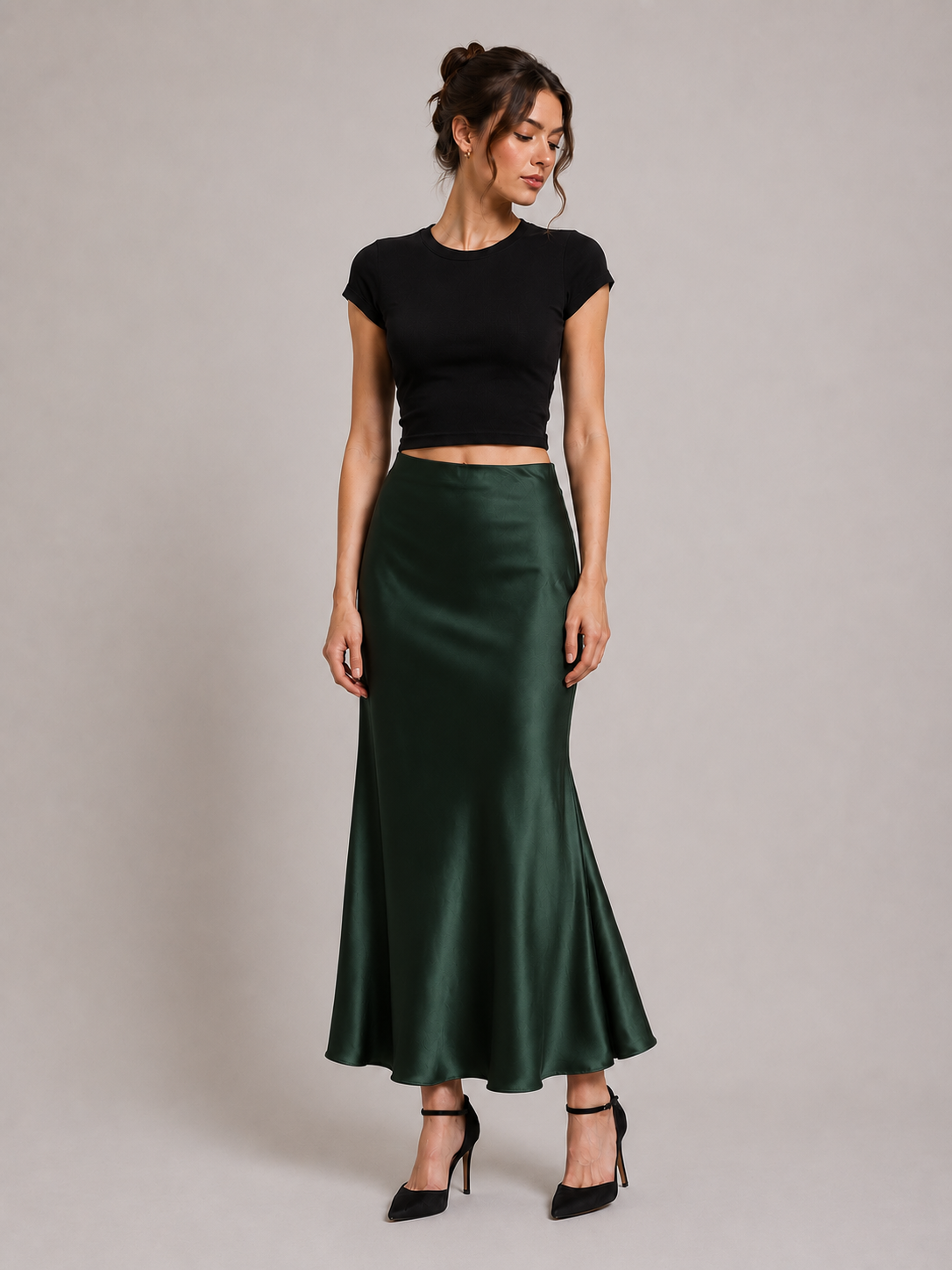 DRAPE FISHTAIL SKIRT